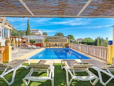 Bestaand - Villa - Jávea