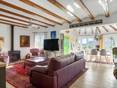 Bestaand - Villa - Jávea
