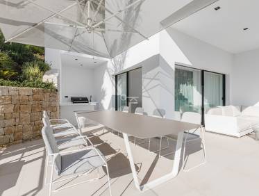 Bestaand - Villa - Jávea