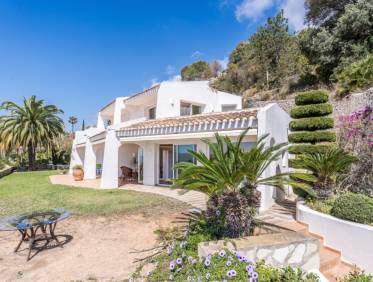 Bestaand - Villa - Jávea