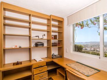 Bestaand - Villa - Jávea