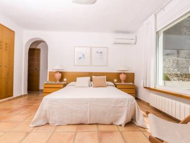 Bestaand - Villa - Jávea