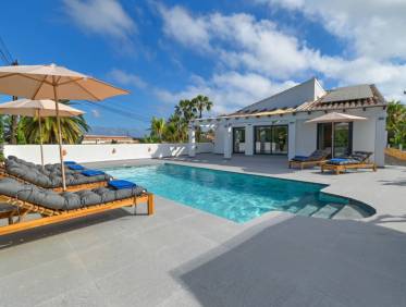 Bestaand - Villa - Jávea