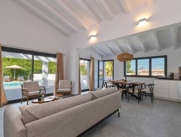 Bestaand - Villa - Jávea