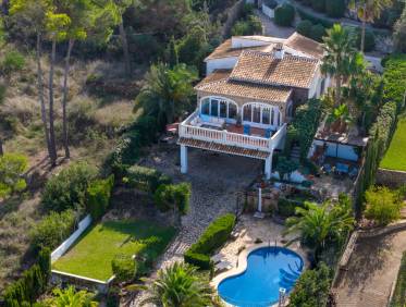 Bestaand - Villa - Jávea