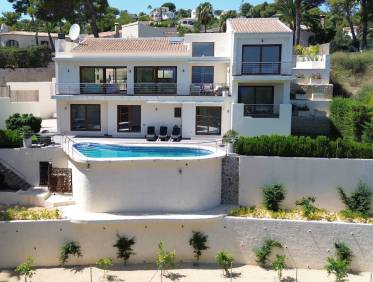 Bestaand - Villa - Jávea