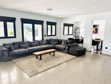 Bestaand - Villa - Jávea