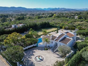 Bestaand - Villa - Jávea