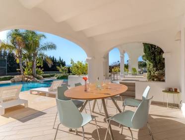 Bestaand - Villa - Jávea