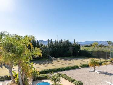 Bestaand - Villa - Jávea