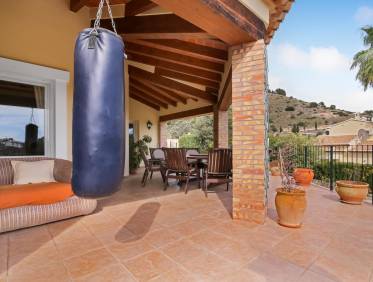 Bestaand - Villa - Jávea