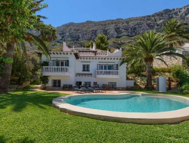 Bestaand - Villa - Jávea