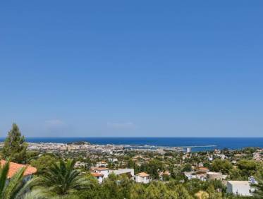 Bestaand - Villa - Jávea