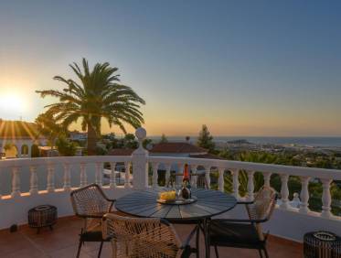 Bestaand - Villa - Jávea