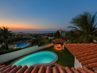 Bestaand - Villa - Jávea