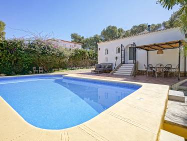 Bestaand - Villa - Jávea