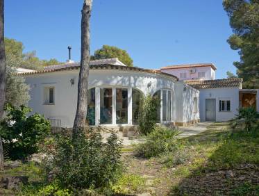 Bestaand - Villa - Jávea