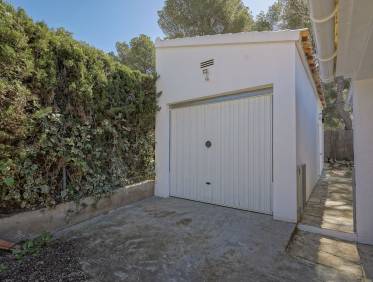 Bestaand - Villa - Jávea
