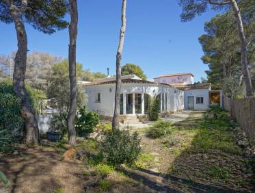 Bestaand - Villa - Jávea