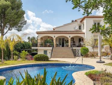 Bestaand - Villa - Jávea