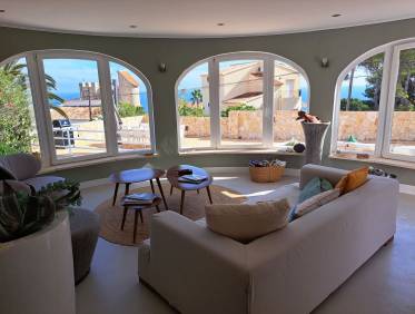 Bestaand - Villa - Jávea