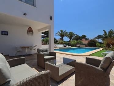 Bestaand - Villa - Jávea