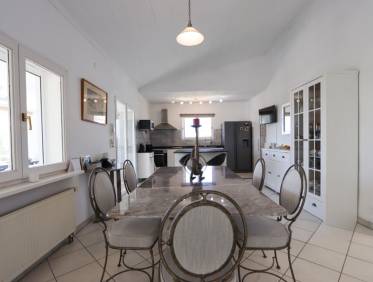 Bestaand - Villa - Jávea