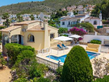 Bestaand - Villa - Jávea