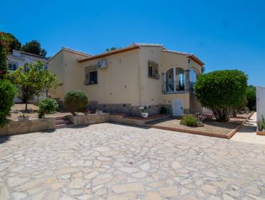 Bestaand - Villa - Jávea