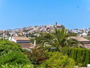 Bestaand - Villa - Jávea