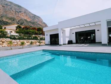 Bestaand - Villa - Jávea