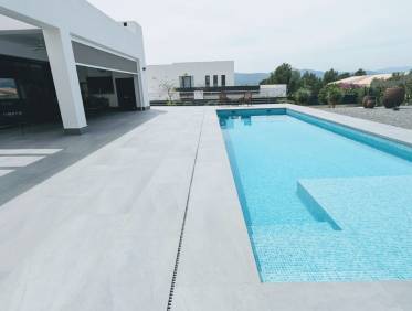 Bestaand - Villa - Jávea