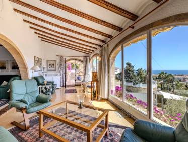 Bestaand - Villa - Jávea