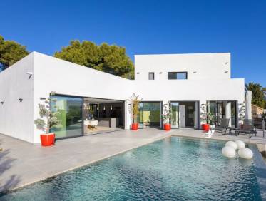 Bestaand - Villa - Jávea