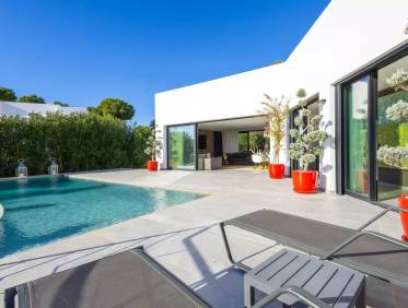 Bestaand - Villa - Jávea