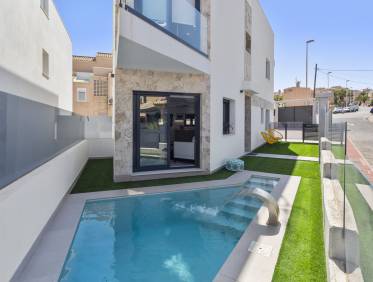Bestaand - Villa - La Mata