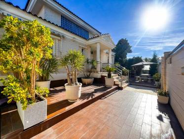 Bestaand - Villa - La Mata
