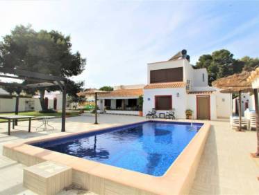 Bestaand - Villa - Lomas de Cabo Roig
