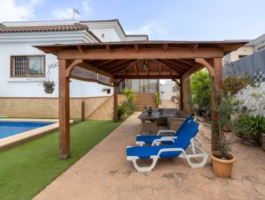 Bestaand - Villa - Los Montesinos - La Herrada