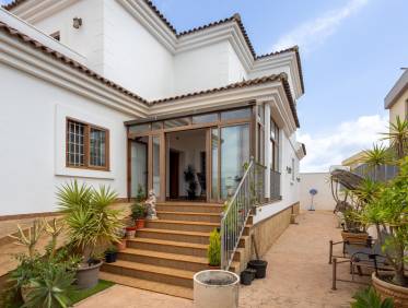 Bestaand - Villa - Los Montesinos - La Herrada