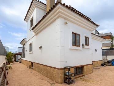 Bestaand - Villa - Los Montesinos - La Herrada