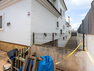 Bestaand - Villa - Los Montesinos - La Herrada