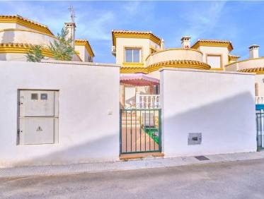 Bestaand - Villa - Los Montesinos - La Herrada