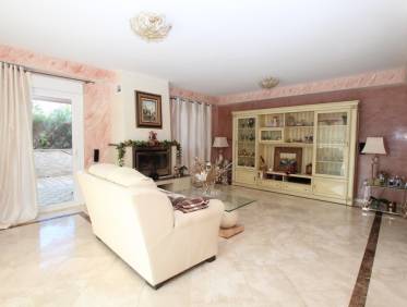 Bestaand - Villa - Marbella - Carib Playa