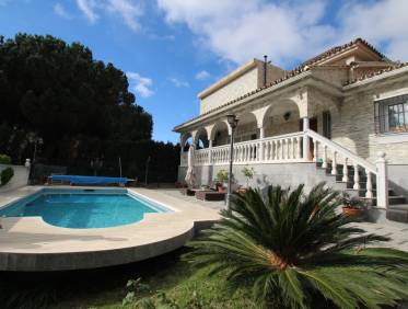 Bestaand - Villa - Marbella - Carib Playa