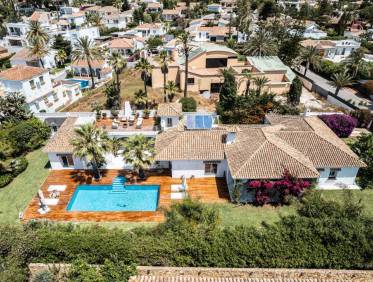 Bestaand - Villa - Marbella - Marbesa