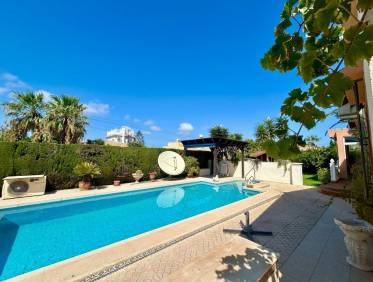 Bestaand - Villa - Orihuela Costa - Cabo Roig