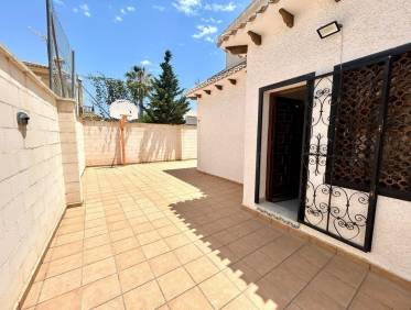 Bestaand - Villa - Orihuela Costa - La Zenia