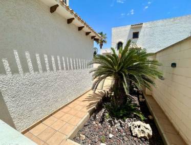 Bestaand - Villa - Orihuela Costa - La Zenia