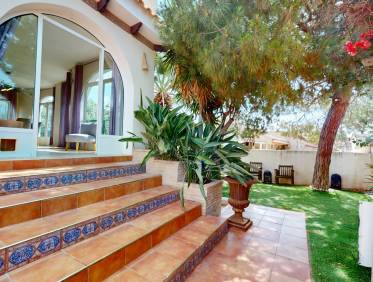 Bestaand - Villa - Orihuela Costa - La Zenia